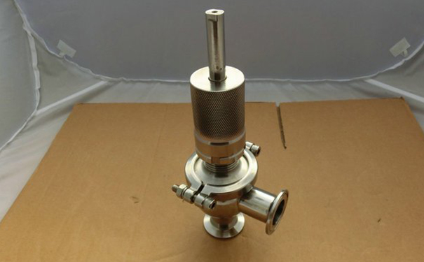 卫生级安全阀A81F实物图1 卫生级安全阀A81F实物图